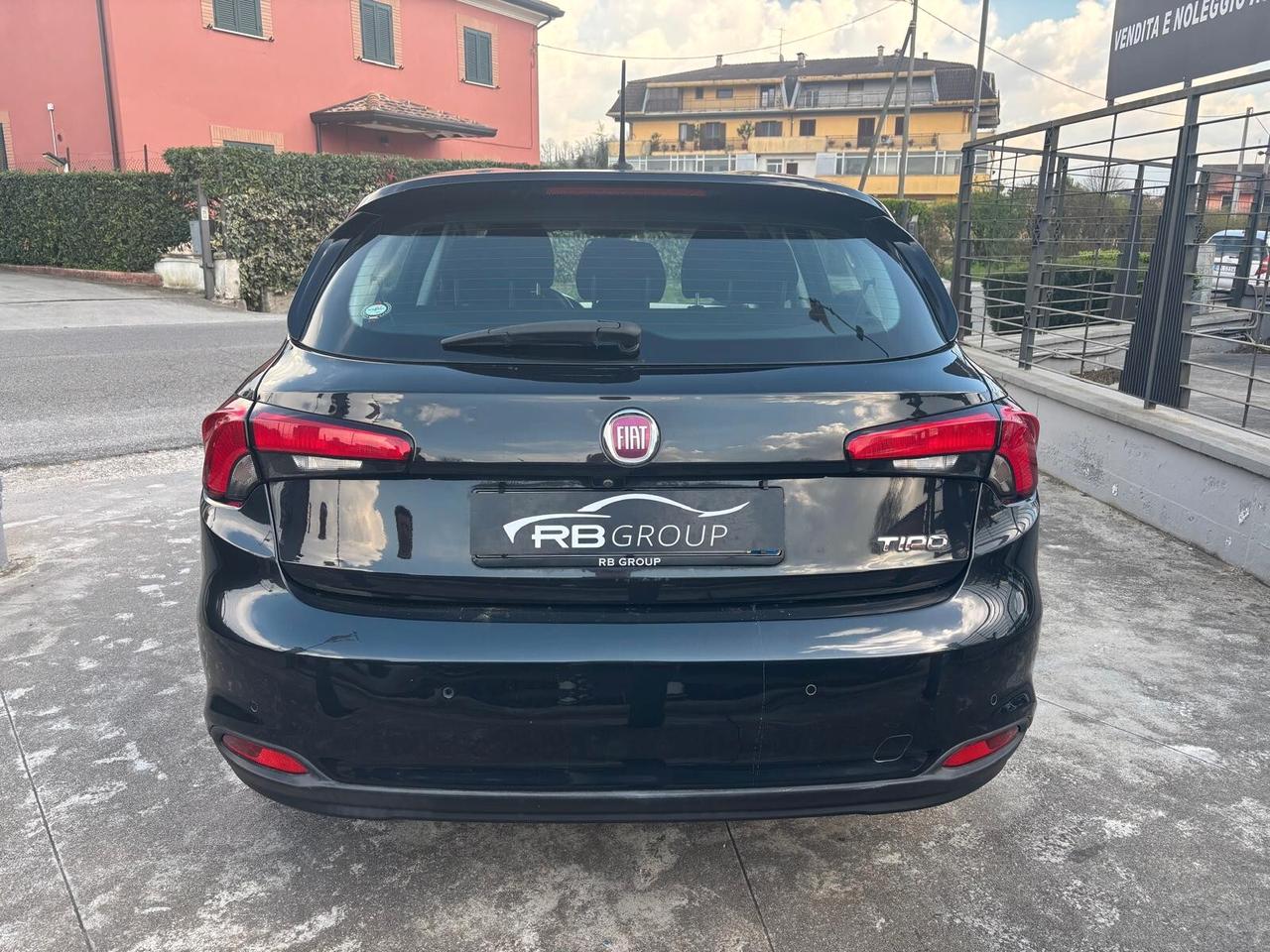 Fiat Tipo 1.6 Mjt S&S DCT 5 porte S-Design