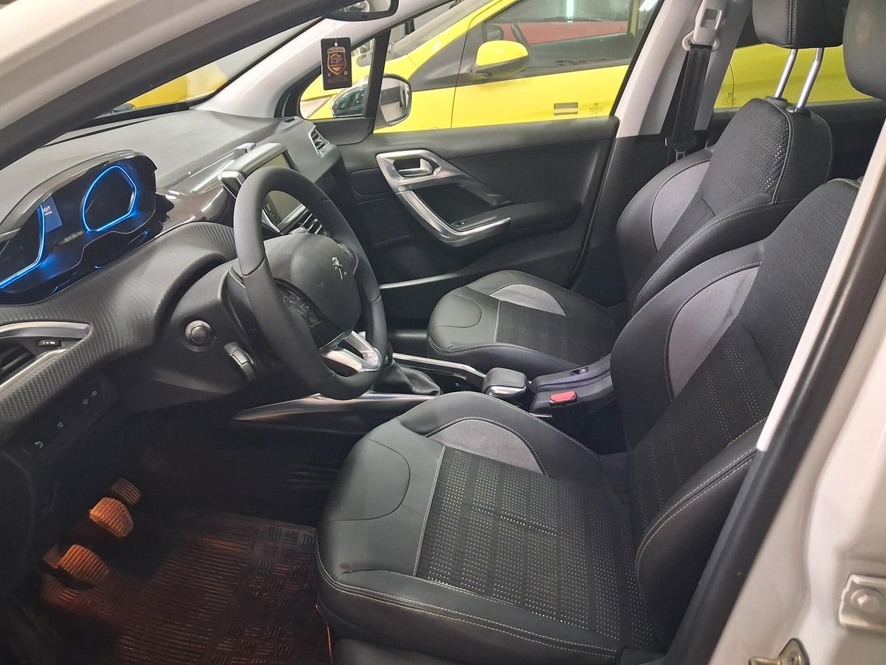 Peugeot 2008 1.6 e-HDi Allure Tetto / Nav/ 2013 unico prop