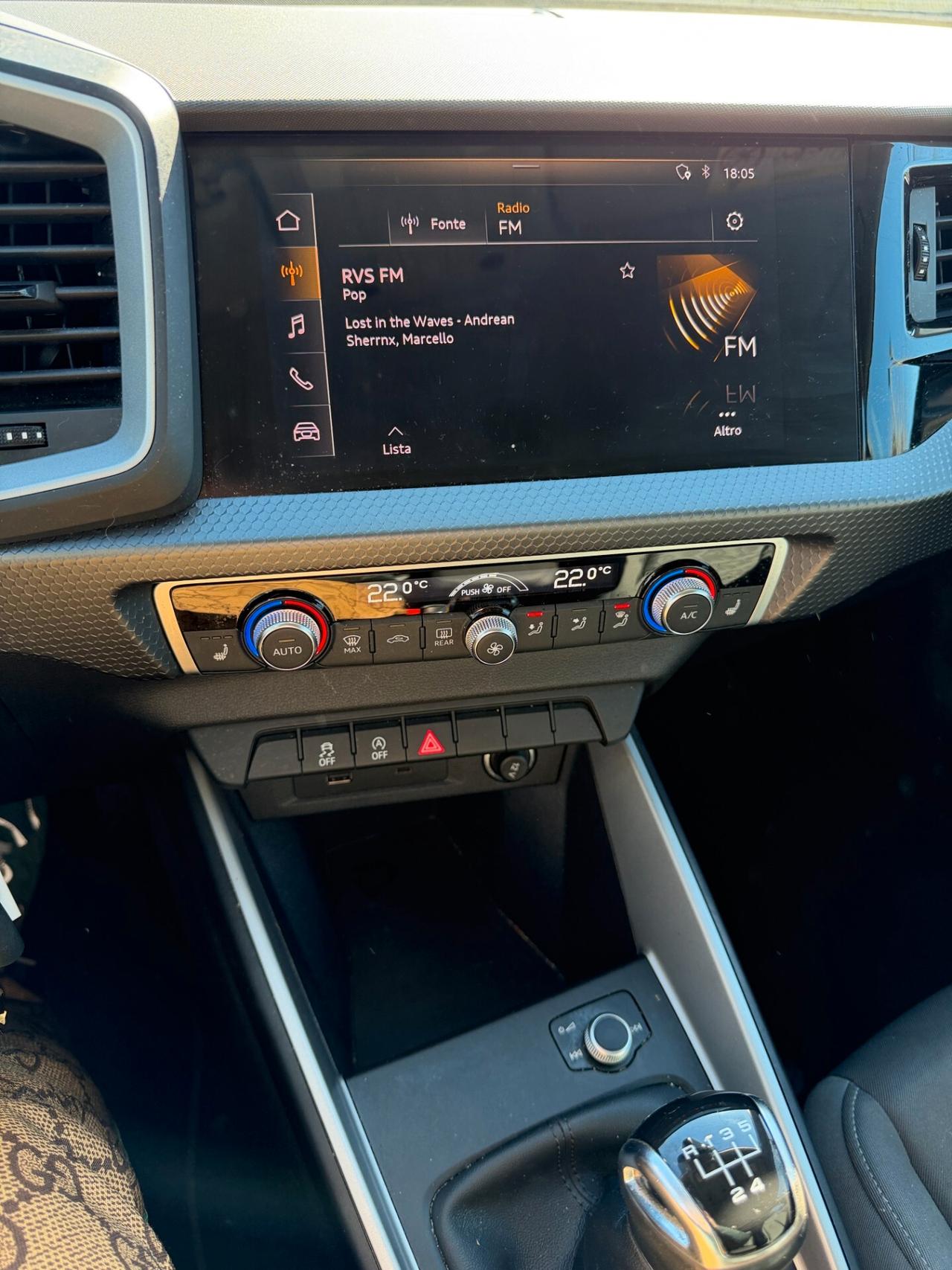 Audi A1 SPB 25 TFSI Identity Black Advanced