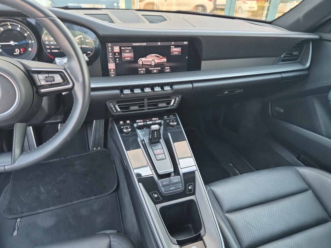 Porsche 911 Carrera