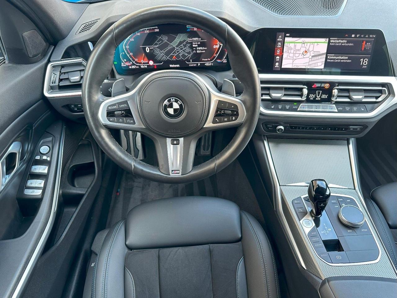 Bmw 320d xDrive M SPORT-LIVE COCKPIT