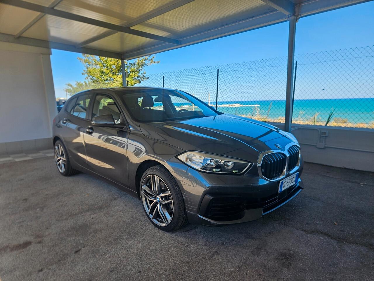 Bmw 116 116d 5p. Business Advantage Automatica