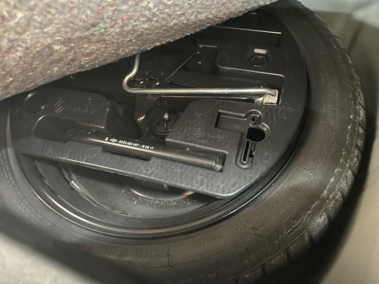 Renault Captur dCi 8V 90 CV EDC S&S Cambio Automatic B-cool