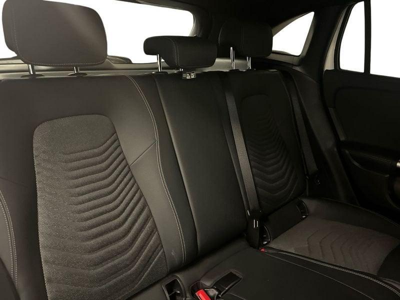 Mercedes-Benz GLA 180 d Automatic Business Extra