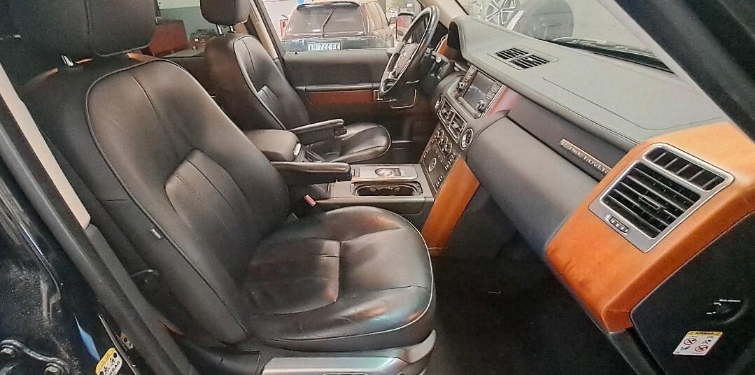 Land Rover Range Rover Range Rover 4.4 TDV8 Autobiography