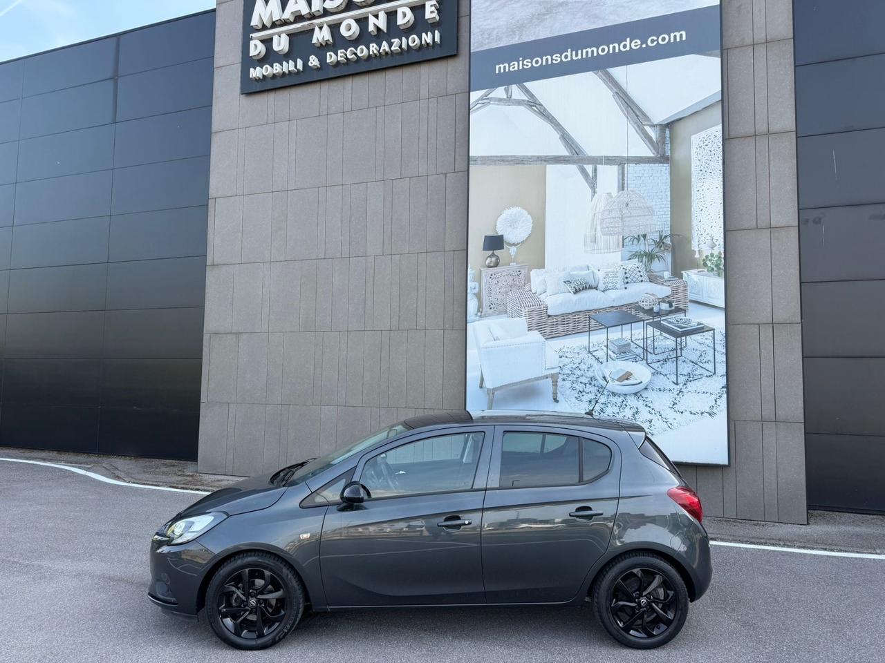 Opel Corsa 1.2 5 porte Innovation