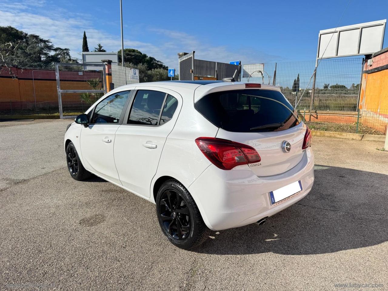 OPEL CORSA 1.3 CDTI 75CV 5P. b-Color