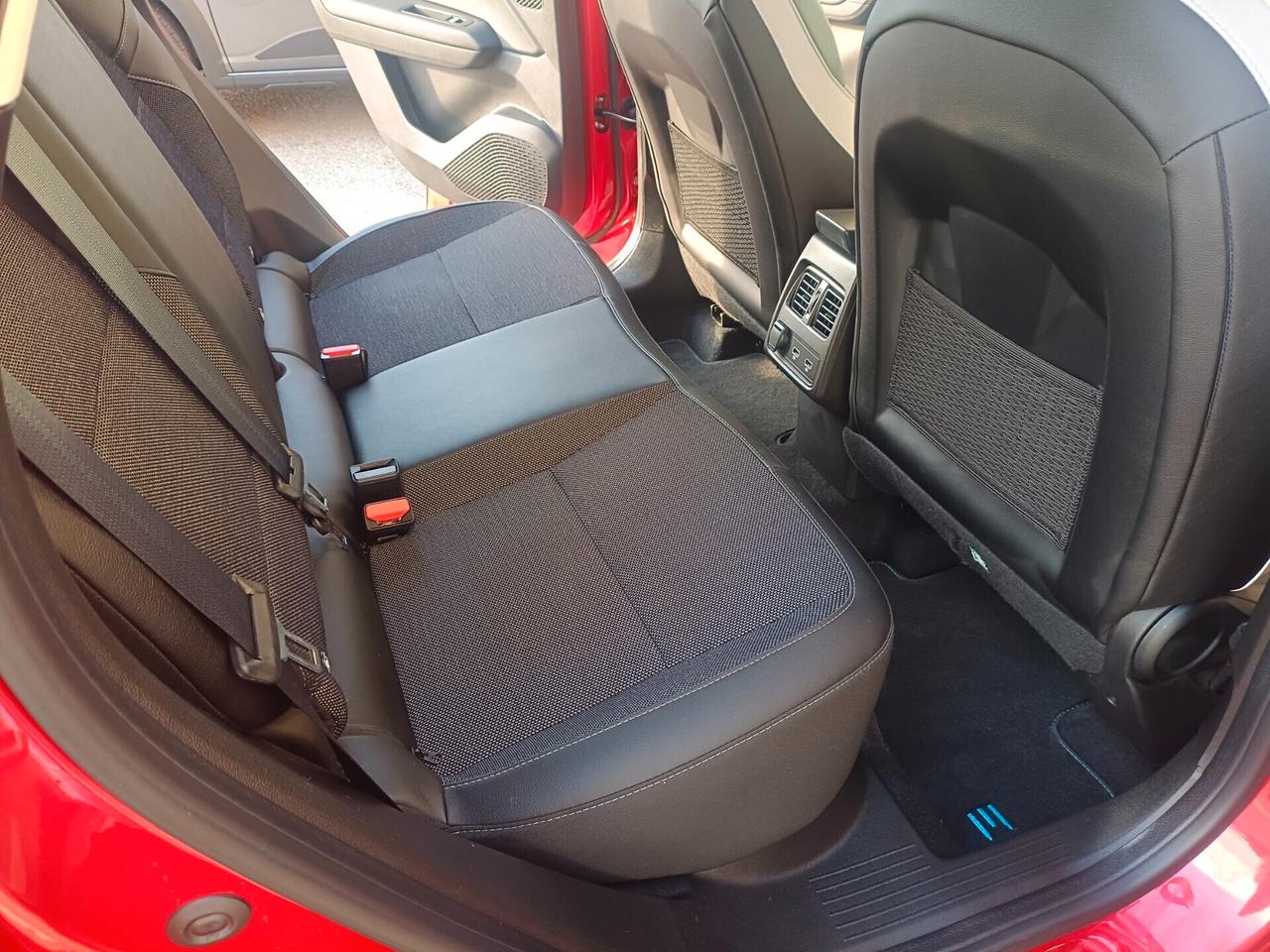 Renault Captur Full Hybrid 145 CV Techno