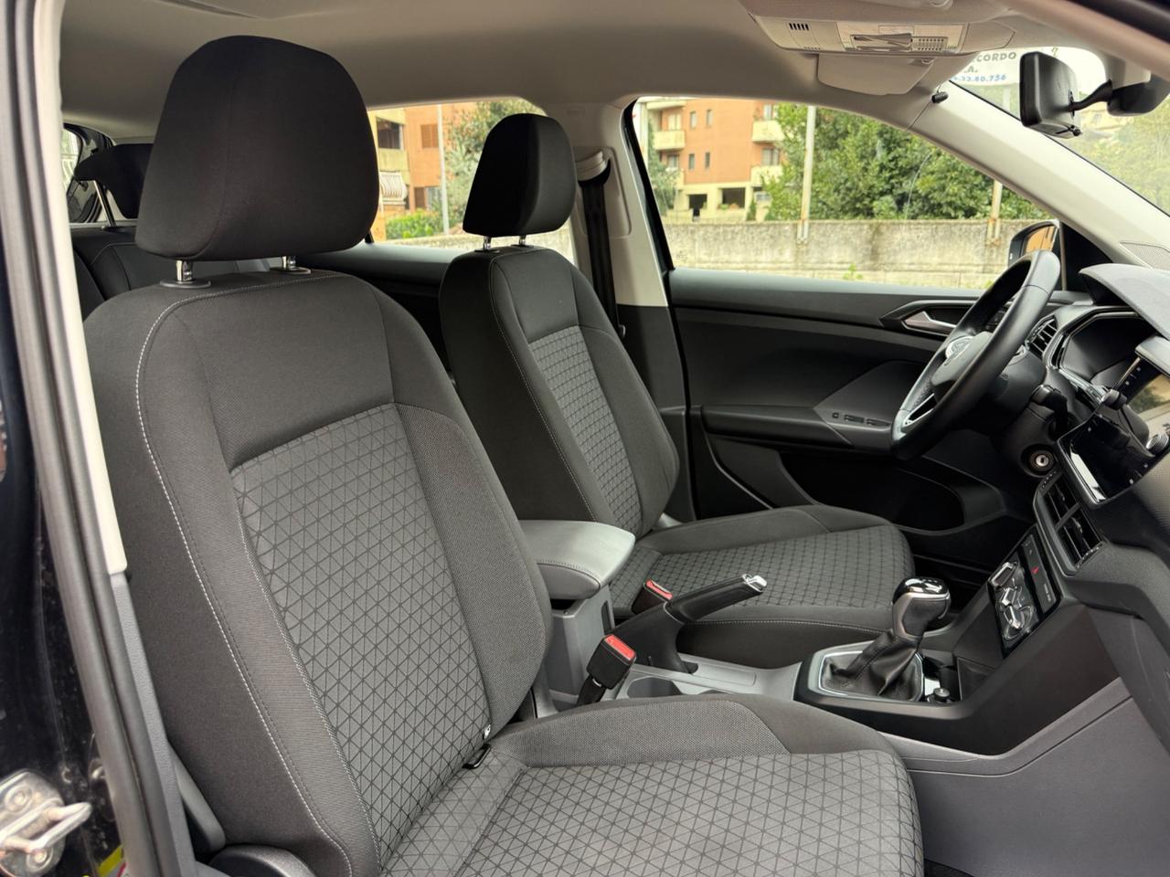 Volkswagen T-Cross 1.0 Tsi 110cv DSG PARI AL NUOVO!