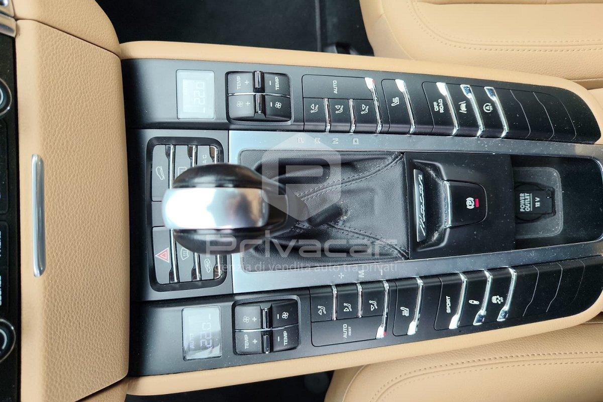PORSCHE Macan 3.0 Diesel S