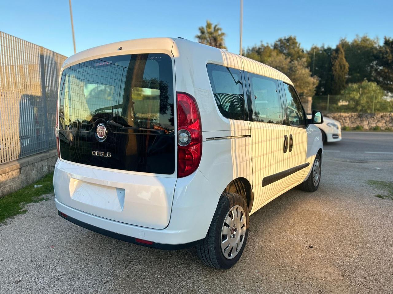 Fiat Doblò 1.6 MJT Dynamic-2012