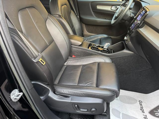 VOLVO XC40 B4 AWD automatico Plus Dark MY23