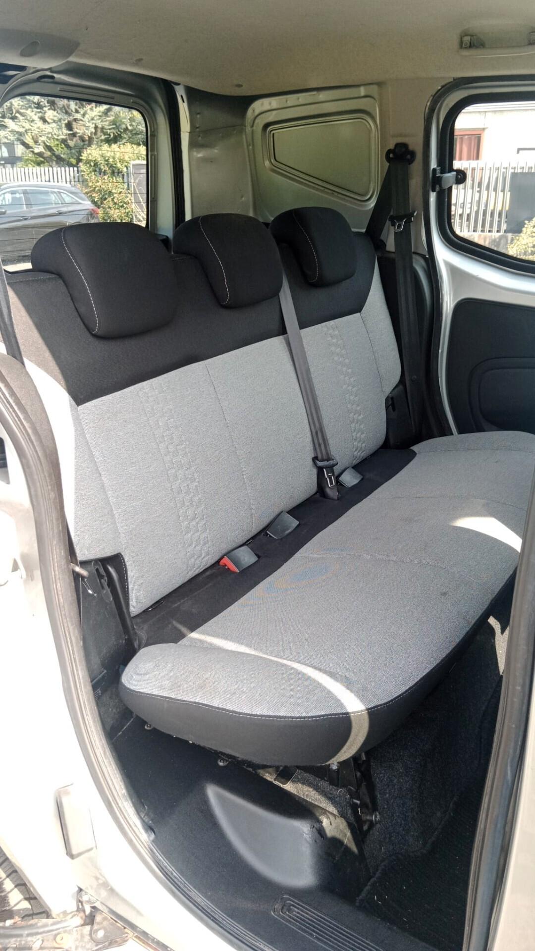 Fiat Fiorino Professional Combi 1.3 multijet II
