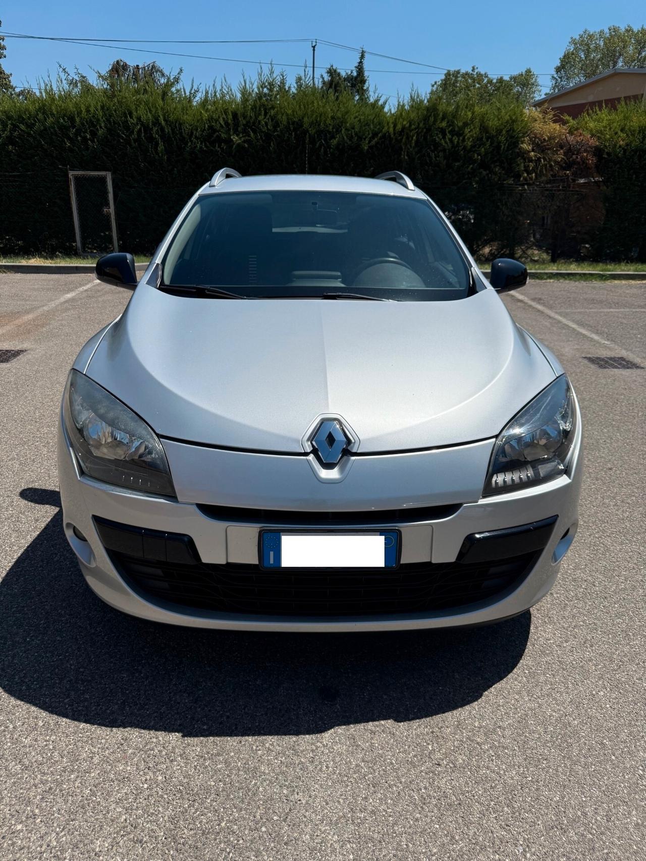 Renault Megane III SporTour 1.9 dci - NAV. - 12 MESI DI GARANZIA