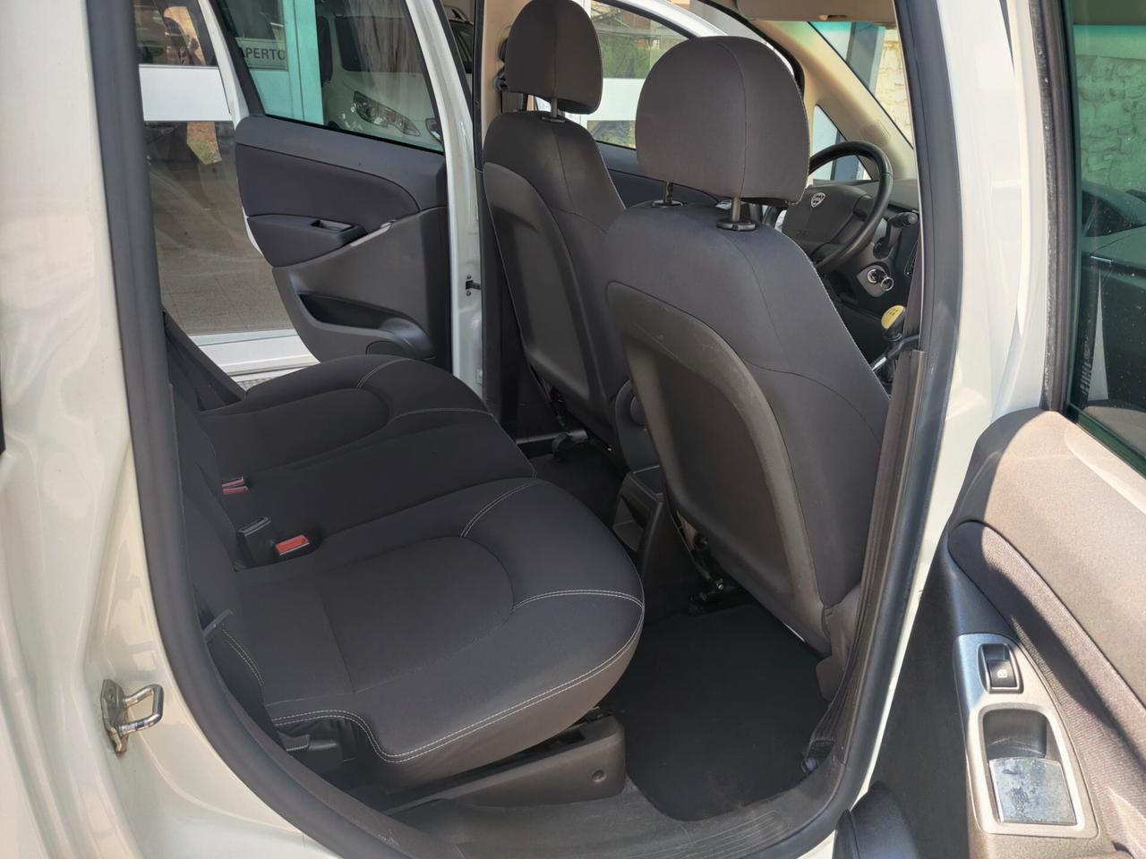 Lancia MUSA 1.4 8V Ecochic (GPL) Gold 2012