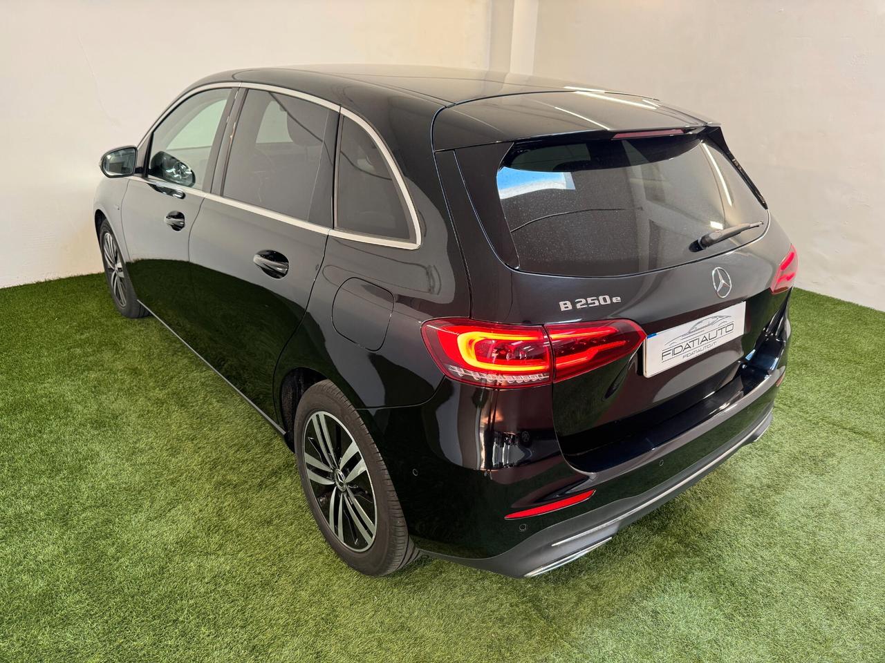 Mercedes-benz B 250e Automatic Sport Plus NIGHT EDITION