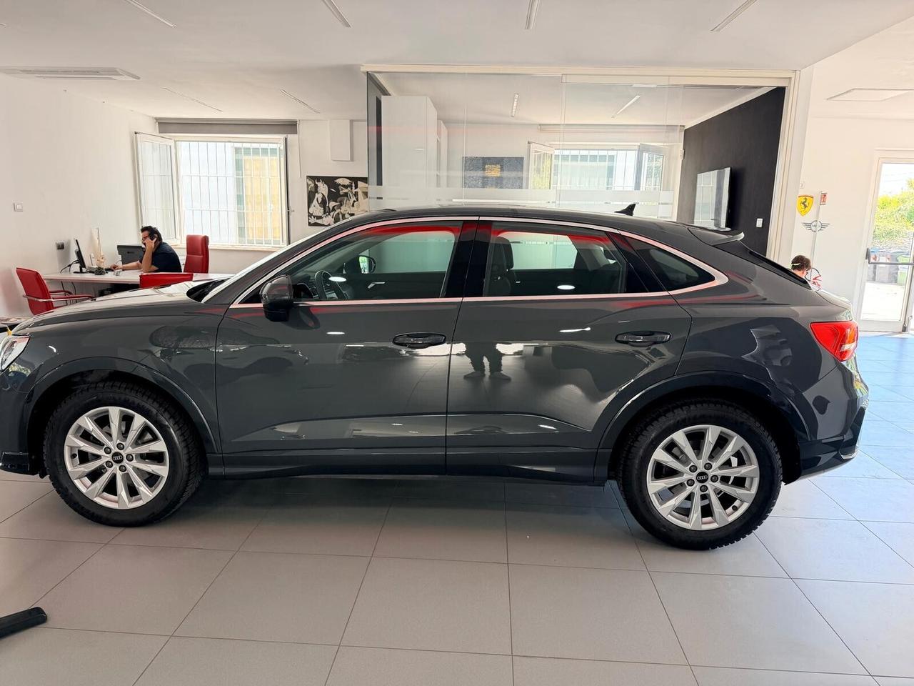 Audi Q3 SPB 35 TDI S tronic Business Plus