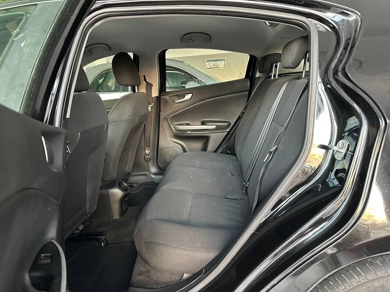 Alfa Romeo Giulietta 1.6 - 105 CV