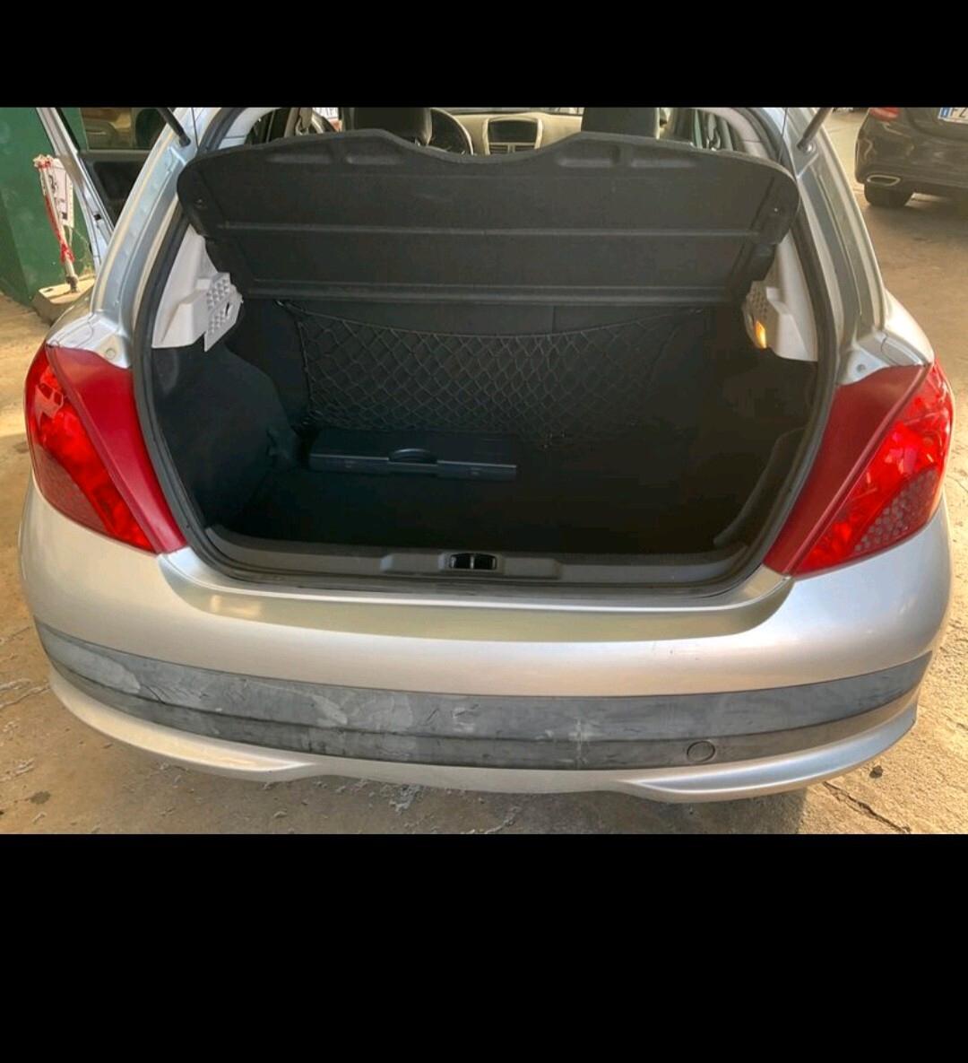 Peugeot 207 1.4 HDi 70CV 5p. 2008