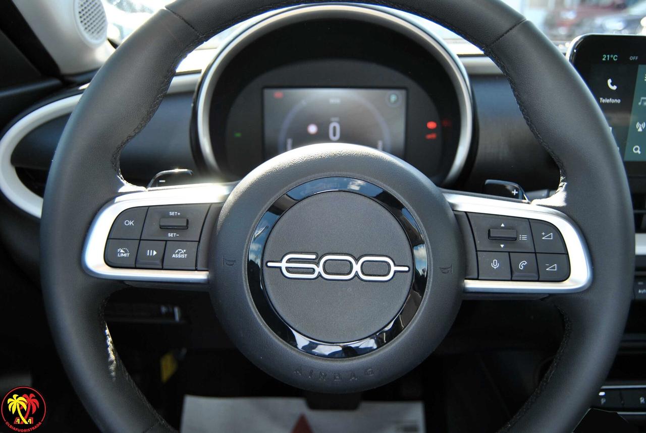 Fiat 600 Hybrid 100 CV DCT MHEV