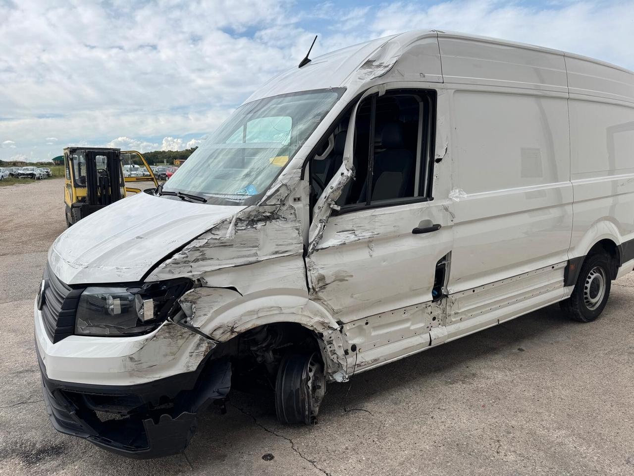 Volkswagen Crafter 30 2.0 TDI 140cv L3H3 PM-TA INCIDENTATO