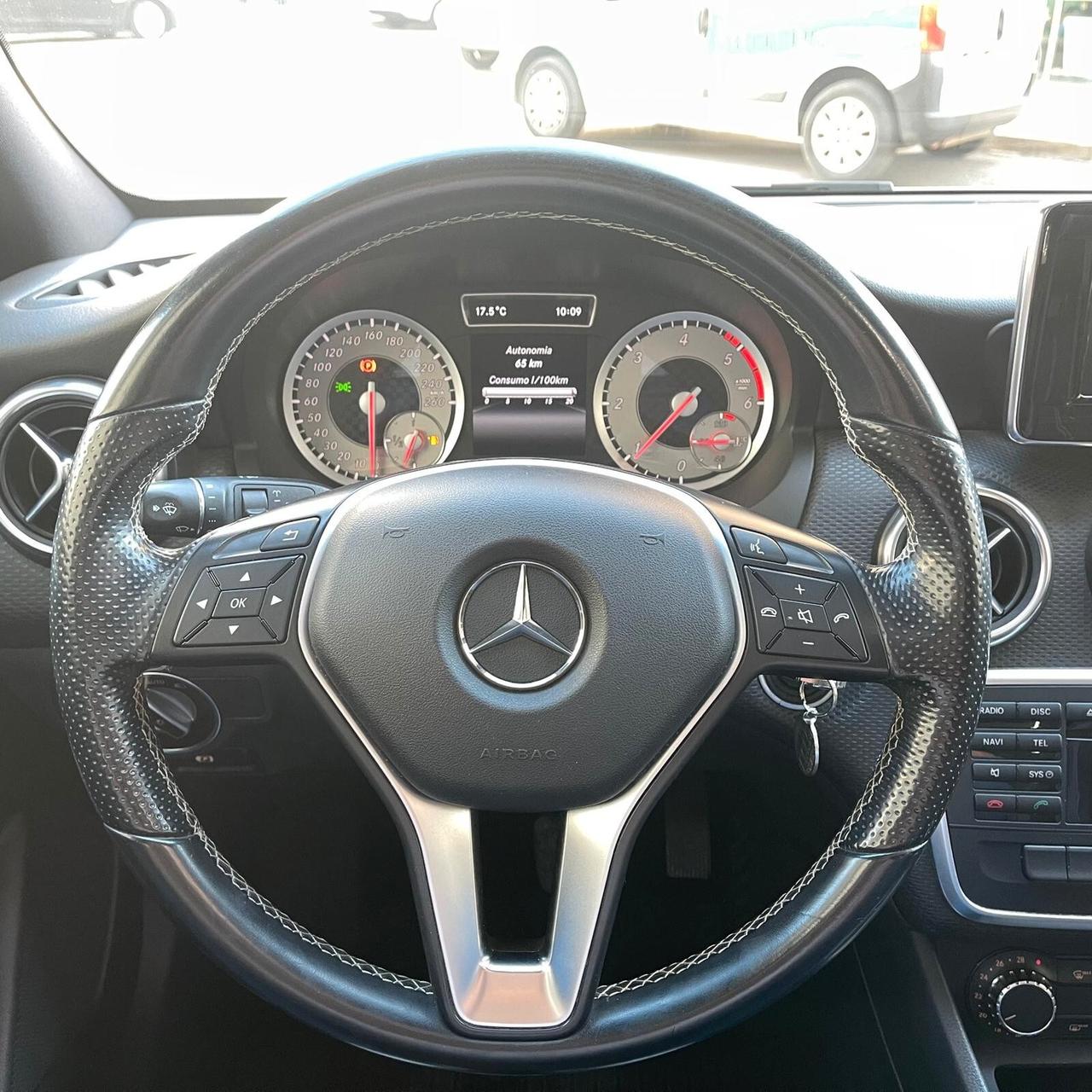 Mercedes-Benz A 180 CDI 109cv Premium