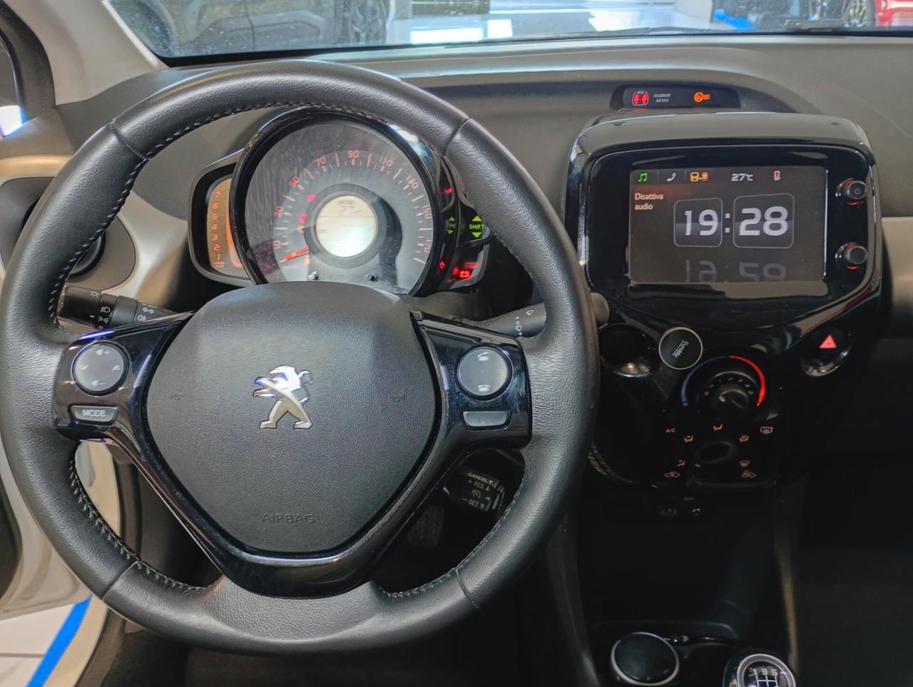 Peugeot 108 VTi 68 5 porte Allure