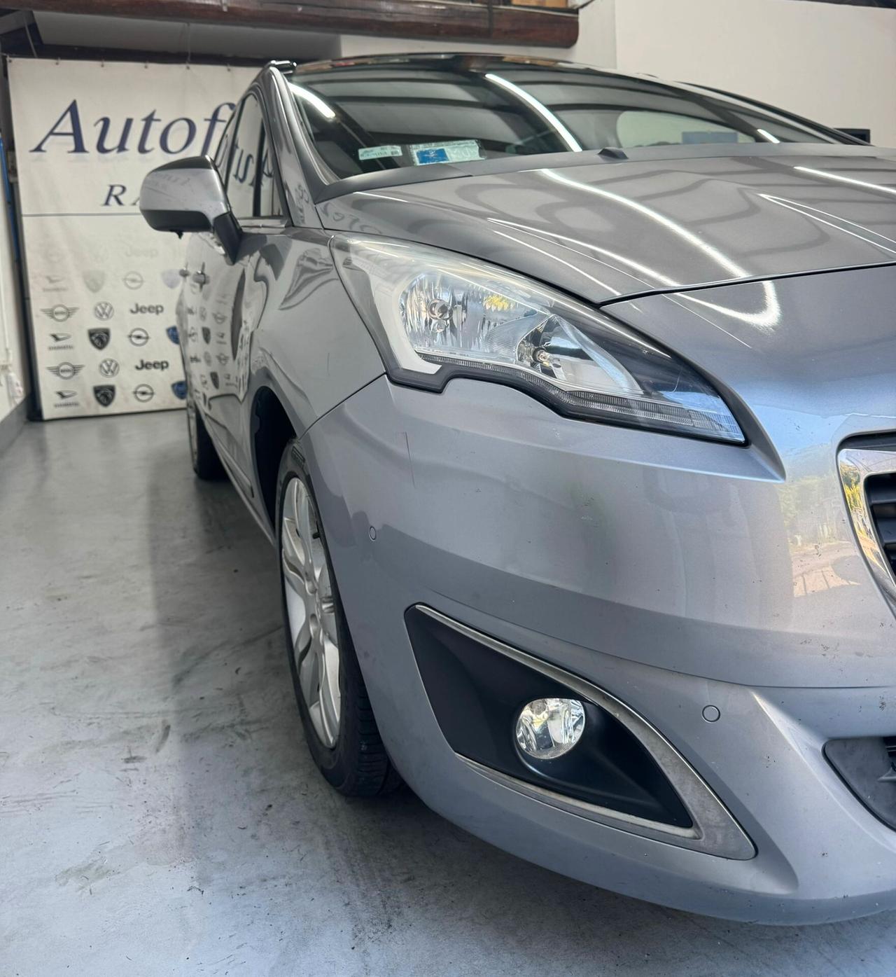 Peugeot 5008 BlueHDi 120 S&S Allure