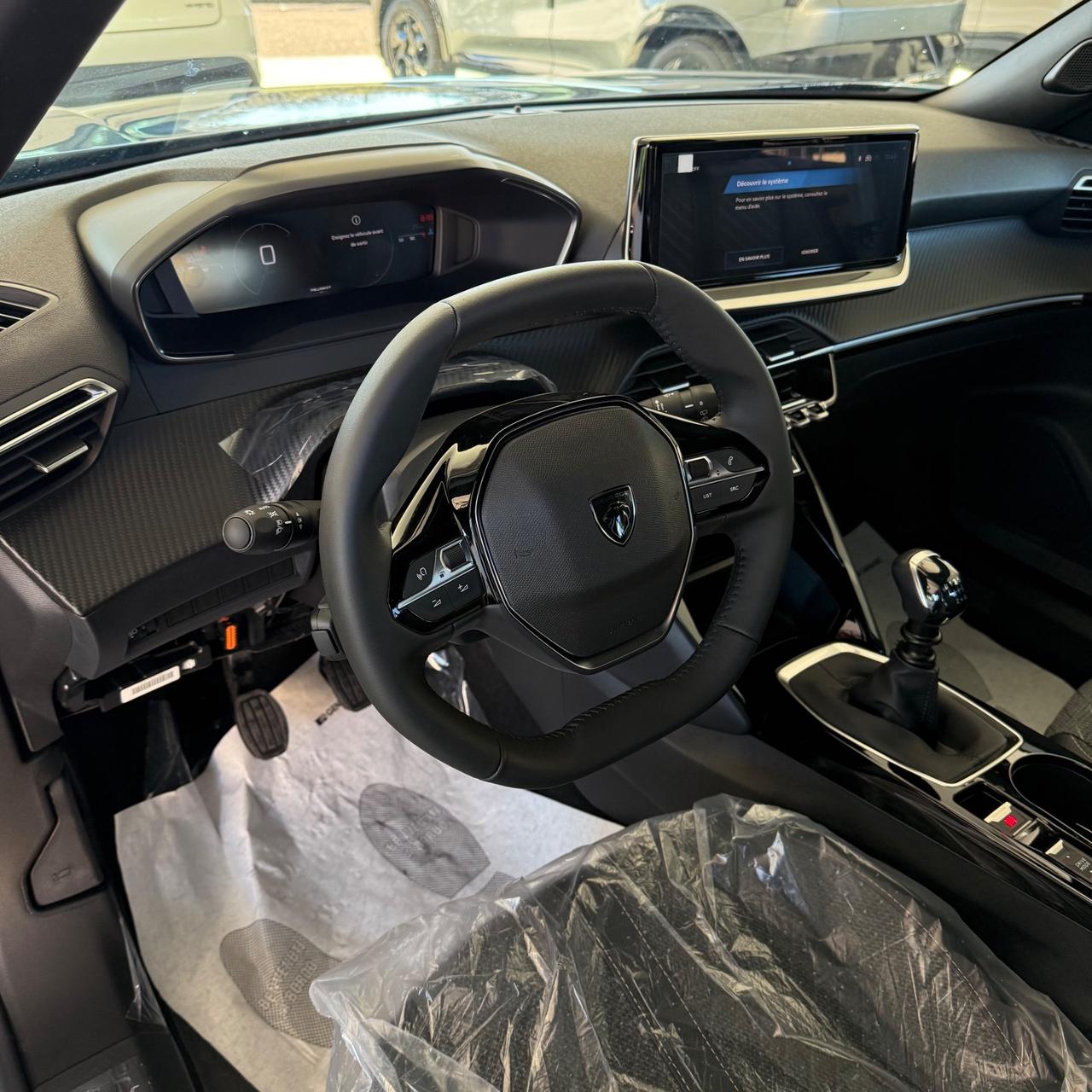 Peugeot 2008 Hybrid 110 e-DCS6 Allure