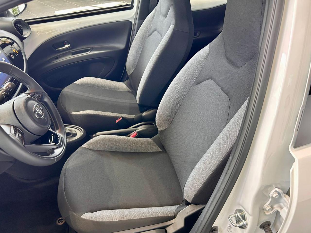 Toyota Aygo X 1.0 VVT-i 72 CV 5 porte Active S-CVT