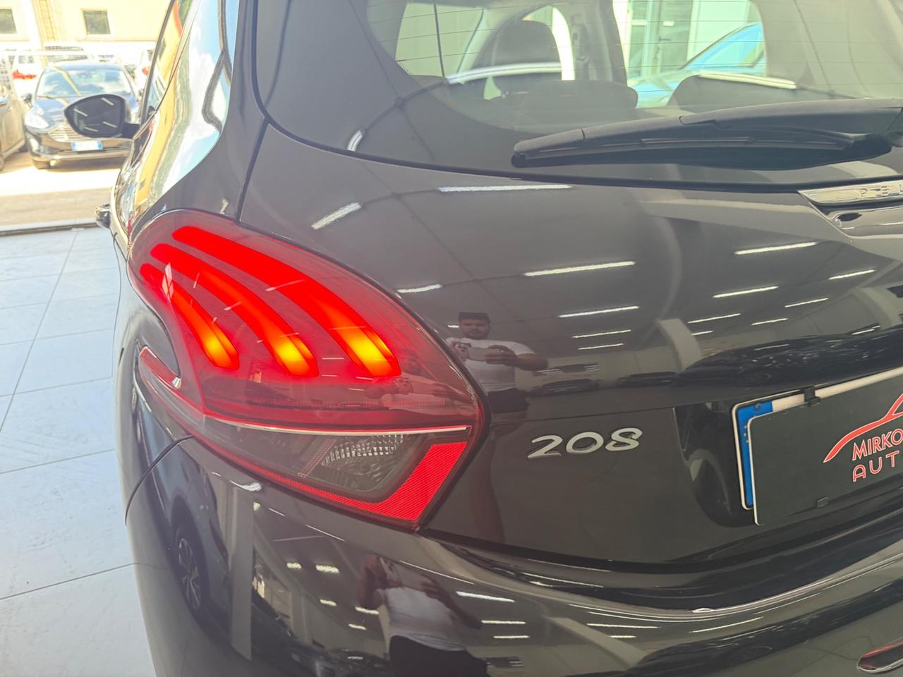 Peugeot 208 BlueHDi 75 5 porte Active FINANZIABILE