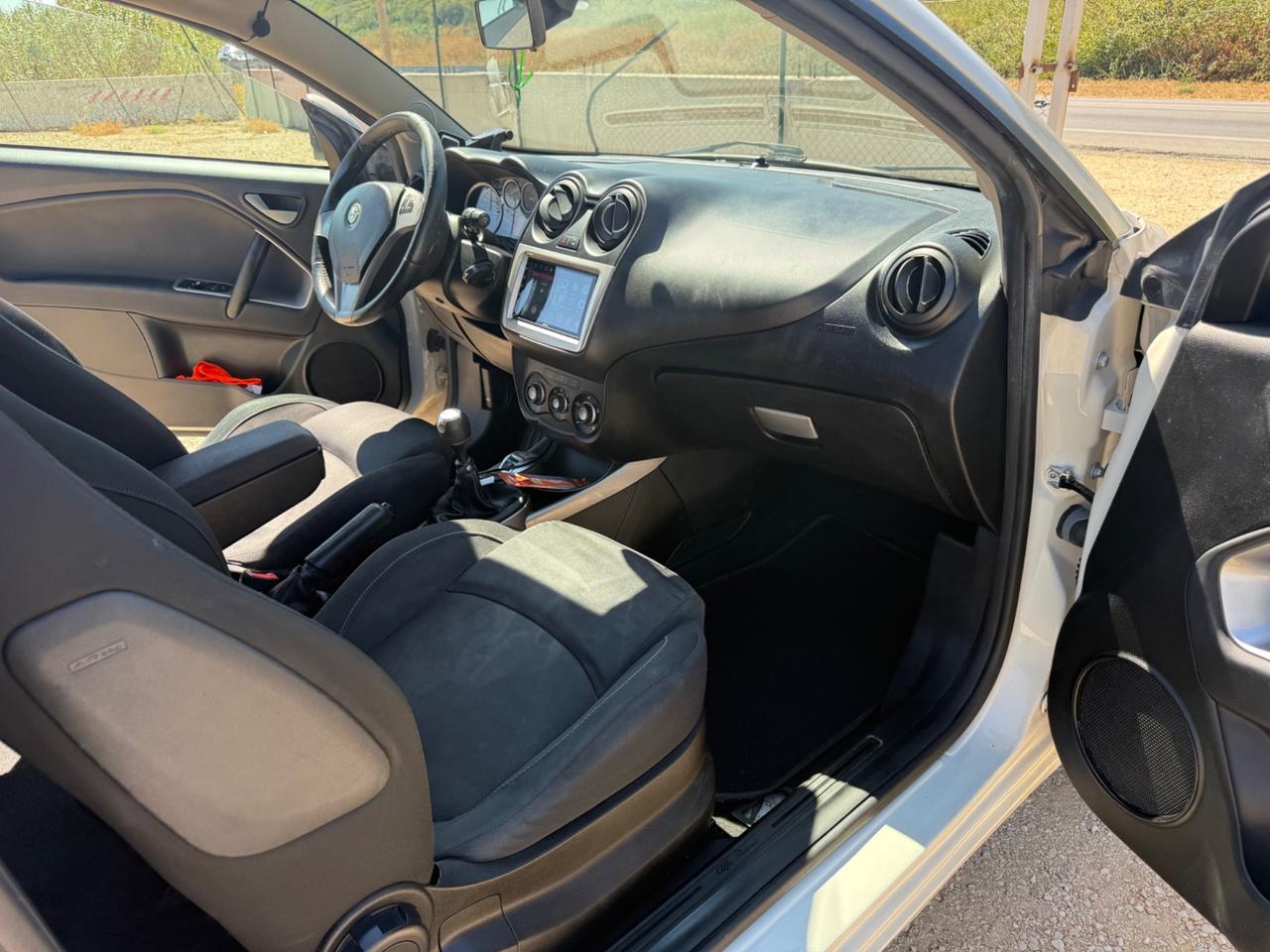 Alfa MiTo 1.3 JTDm-2 95 CV 3.499€ PERMUTE