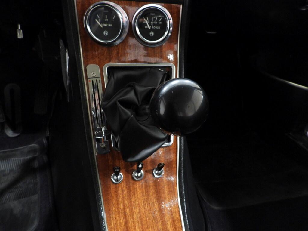 Alfa Romeo Spider GT 1750 VELOCE TIPO 105.44