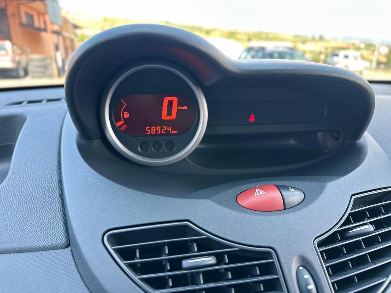 Renault Twingo 1.2 16V Live