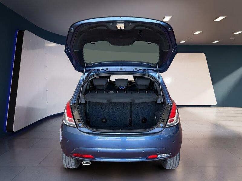 Lancia Ypsilon III 2021 1.0 firefly hybrid Gold s&s 70cv
