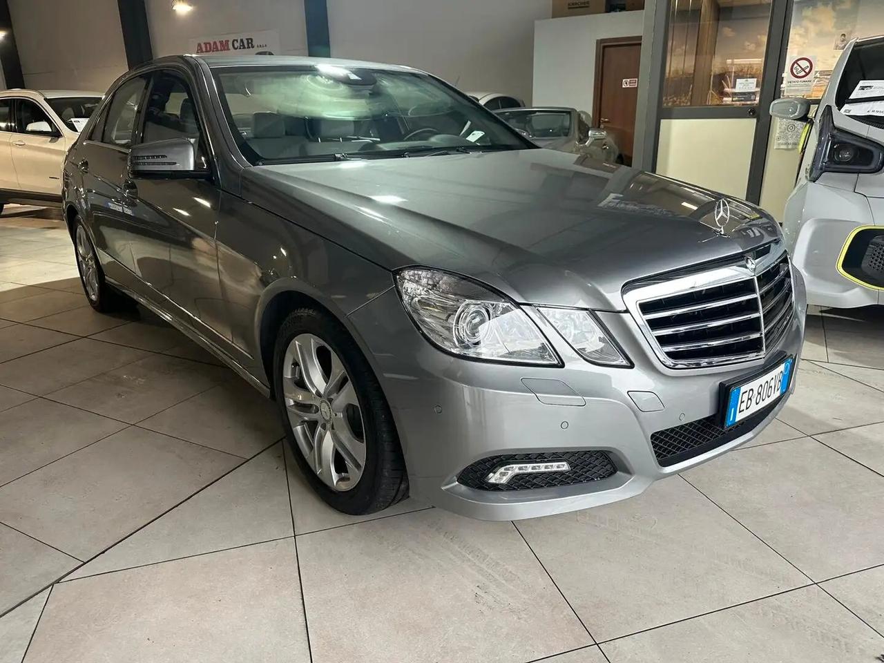 Mercedes-benz E 500 Avantgarde Blindatura