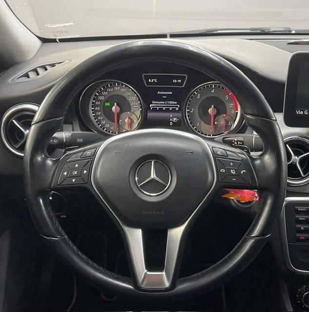 Mercedes-benz CLA 200 d Automatic Premium