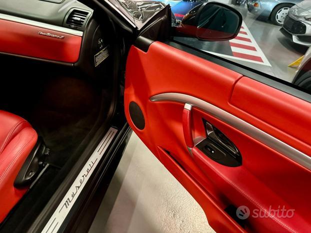 MASERATI GranTurismo 4.7 V8 S