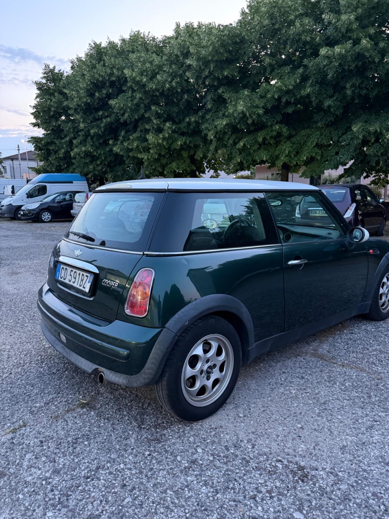 Mini 1.6 16V Cooper