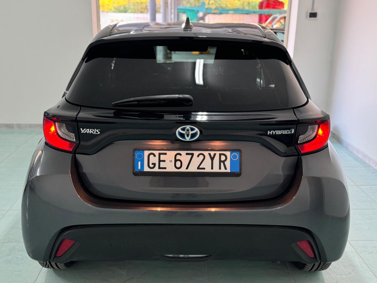 Toyota Yaris 1.5 Hybrid 5 porte Lounge