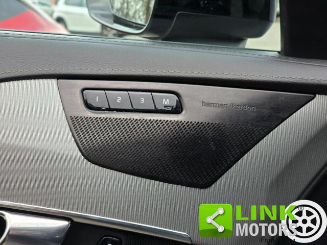 VOLVO XC90 2.0 B5 MHEV AWD Automatic 7 Seat R Design