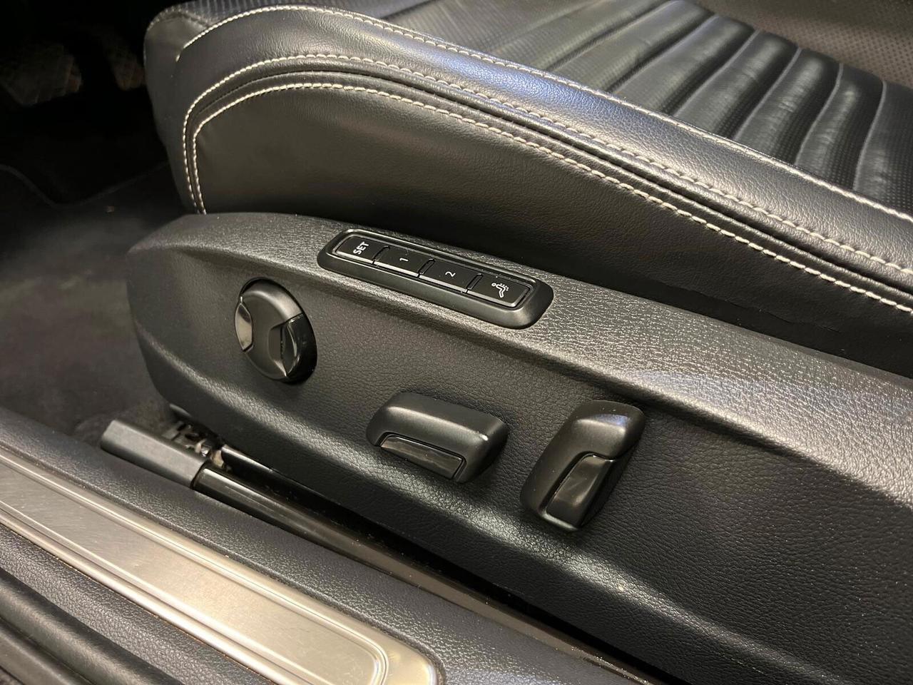 Volkswagen Passat Variant 2.0 TDI SCR 200 CV DSG R-LINE