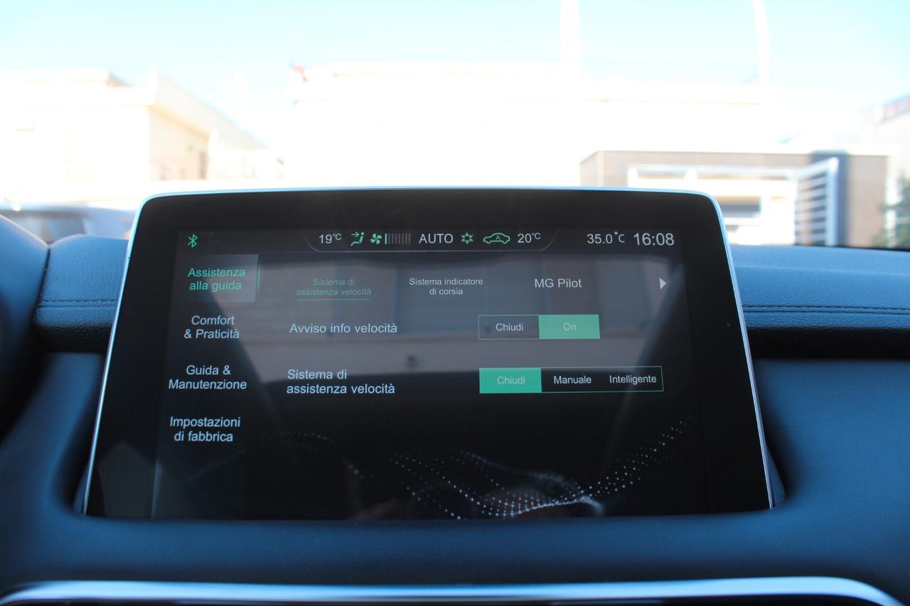 Mg EHS Plug-in Hybrid Luxury