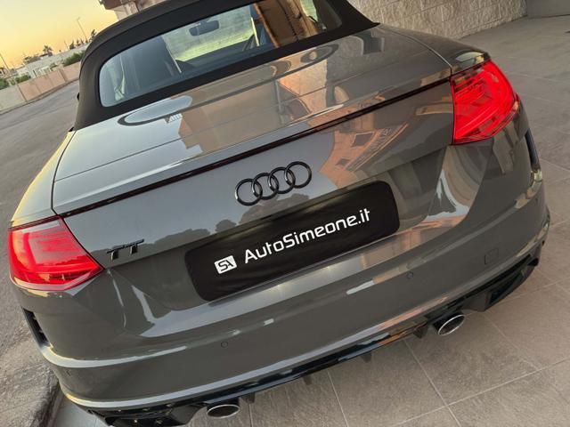 AUDI TT Roadster 40 2.0 TFSI S tronic S line