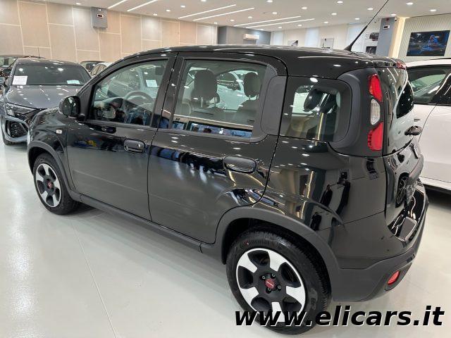 FIAT Panda 1.0 FireFly S&S Hybrid City Cross