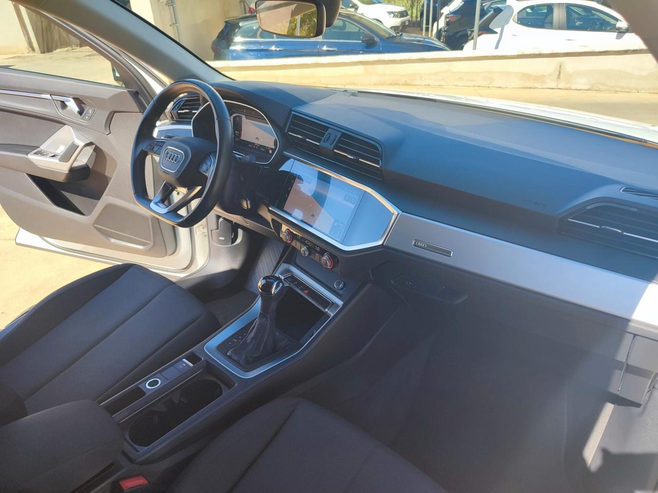 Audi Q3 SPB 35 TDI S tronic Business Plus
