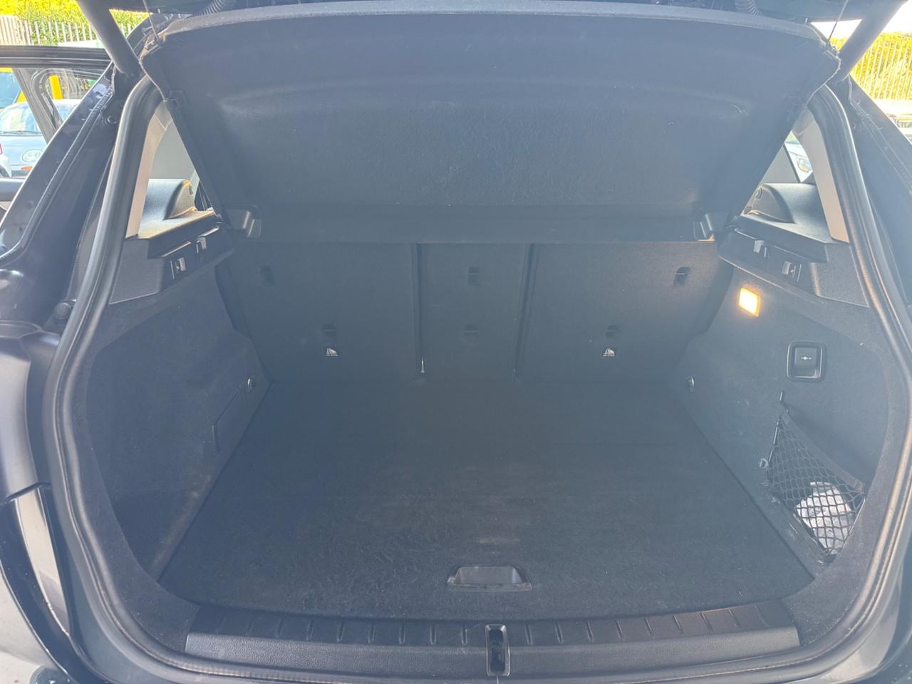 Bmw 2er Active Tourer 218d Advantage