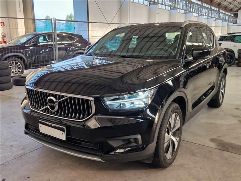 VOLVO XC40 T4 RECHARGE PLUG-IN HYBRID