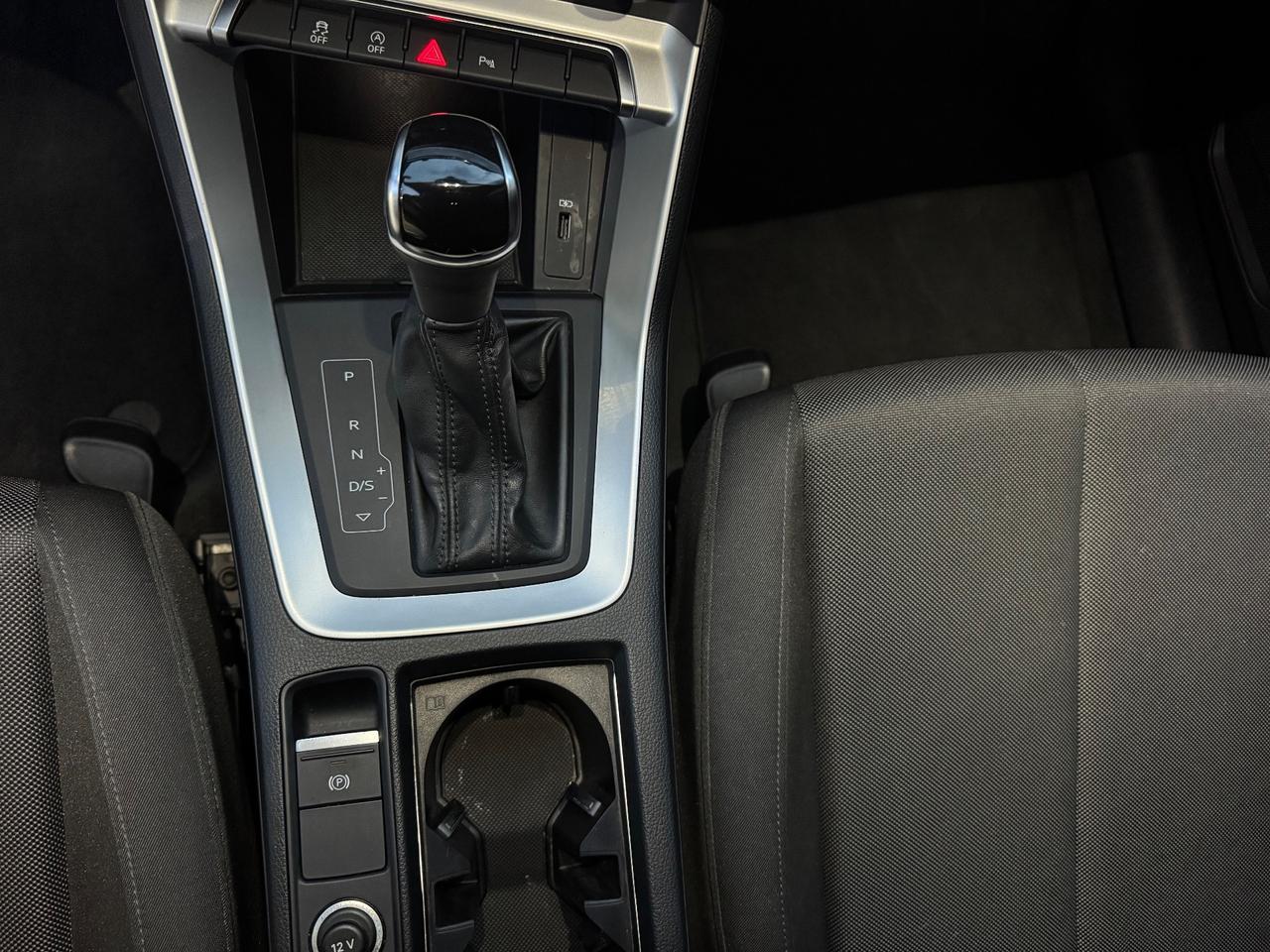 Audi Q3 40 TDI quattro S tronic line edition