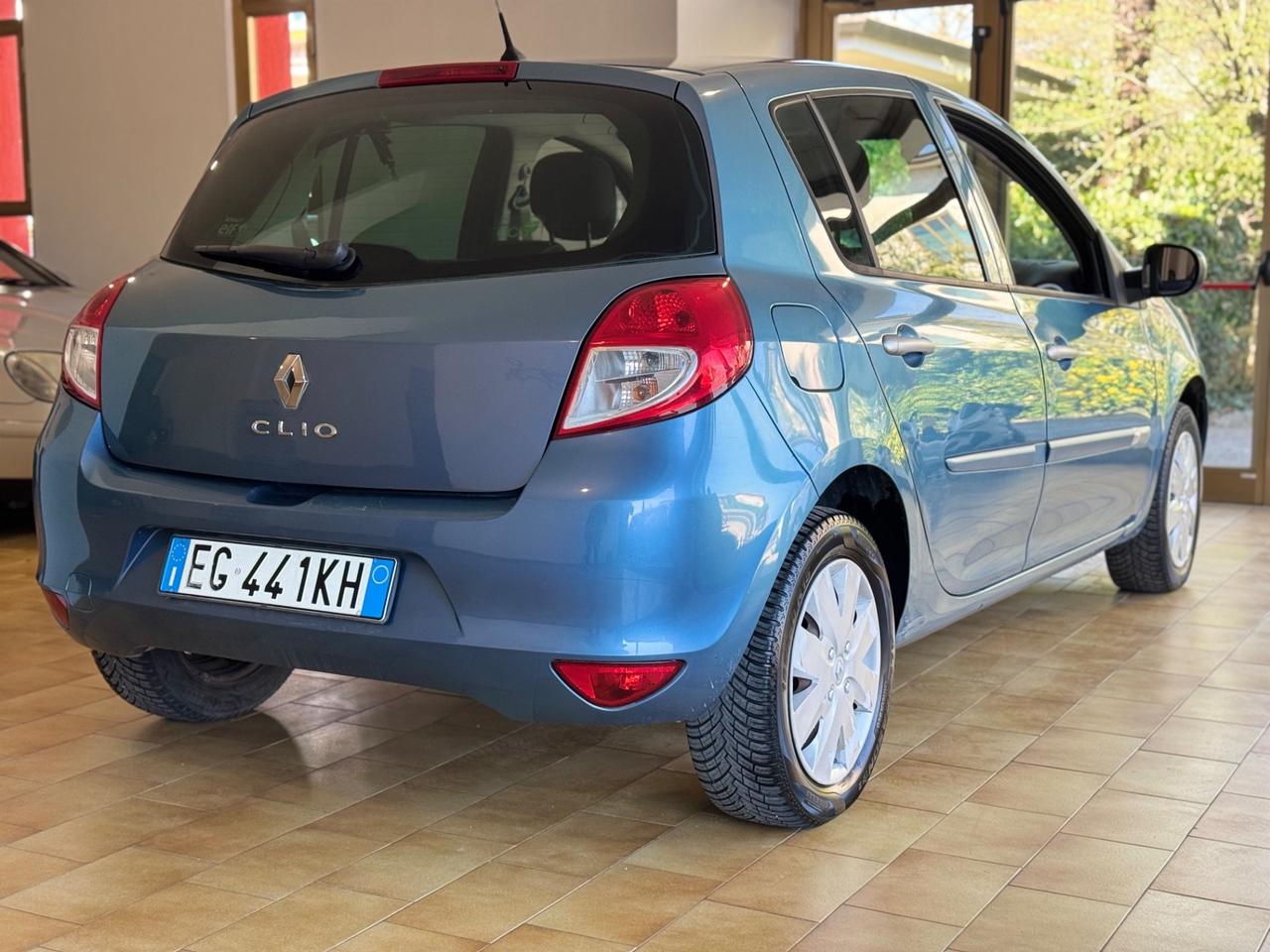 Renault Clio 1.2 16V 5 porte Live!